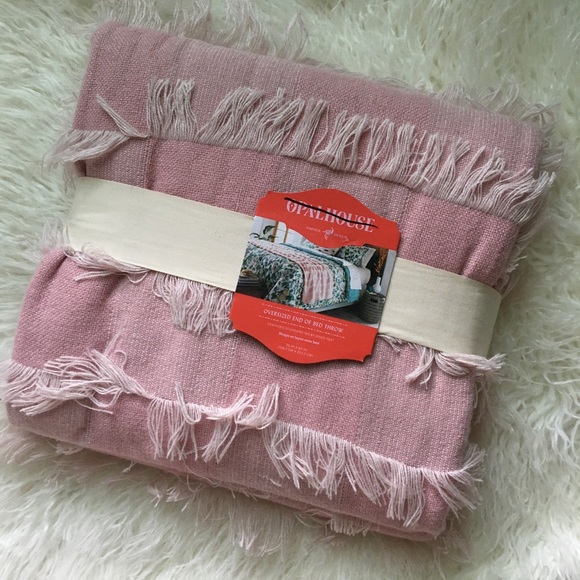 Opalhouse | Eyelash Bed Throw Blush - Picture 3 of 7